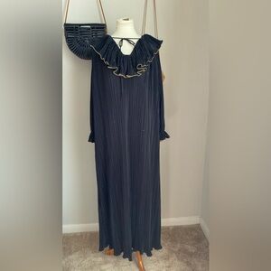 Vintage 1960s-70s Keyloun Black Formal Dress Gown, One size Fits All